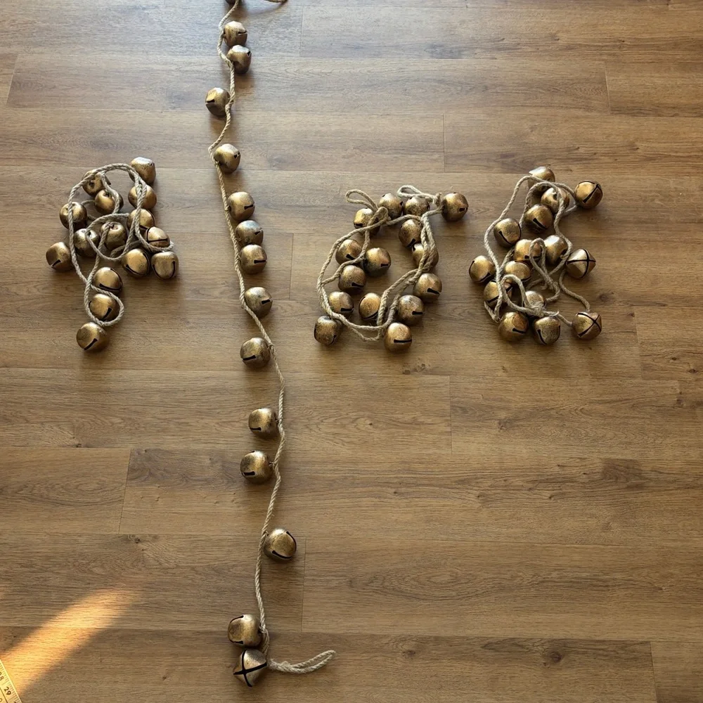 Jingle Bell Garland